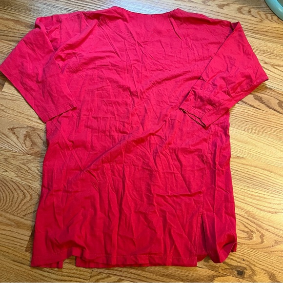 Victoria’s Secret gold label red sleep shirt size large - Picture 2 of 4